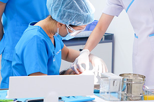 BS. Trương Thùy Trang đề cao chuyên môn và y đức trong quá trình điều trị