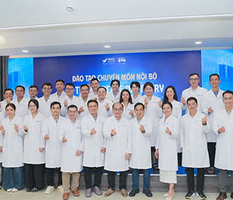 Đội ngũ bác sĩ và chuyên gia Peace Dentistry được đào tạo chuyên môn liên tục